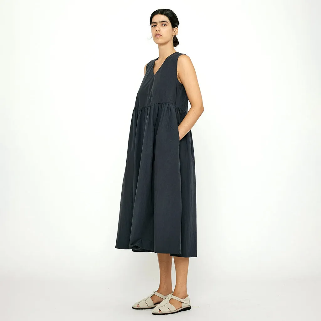 7115 By Szeki Woman Papery V-Neck Dress Navy Black