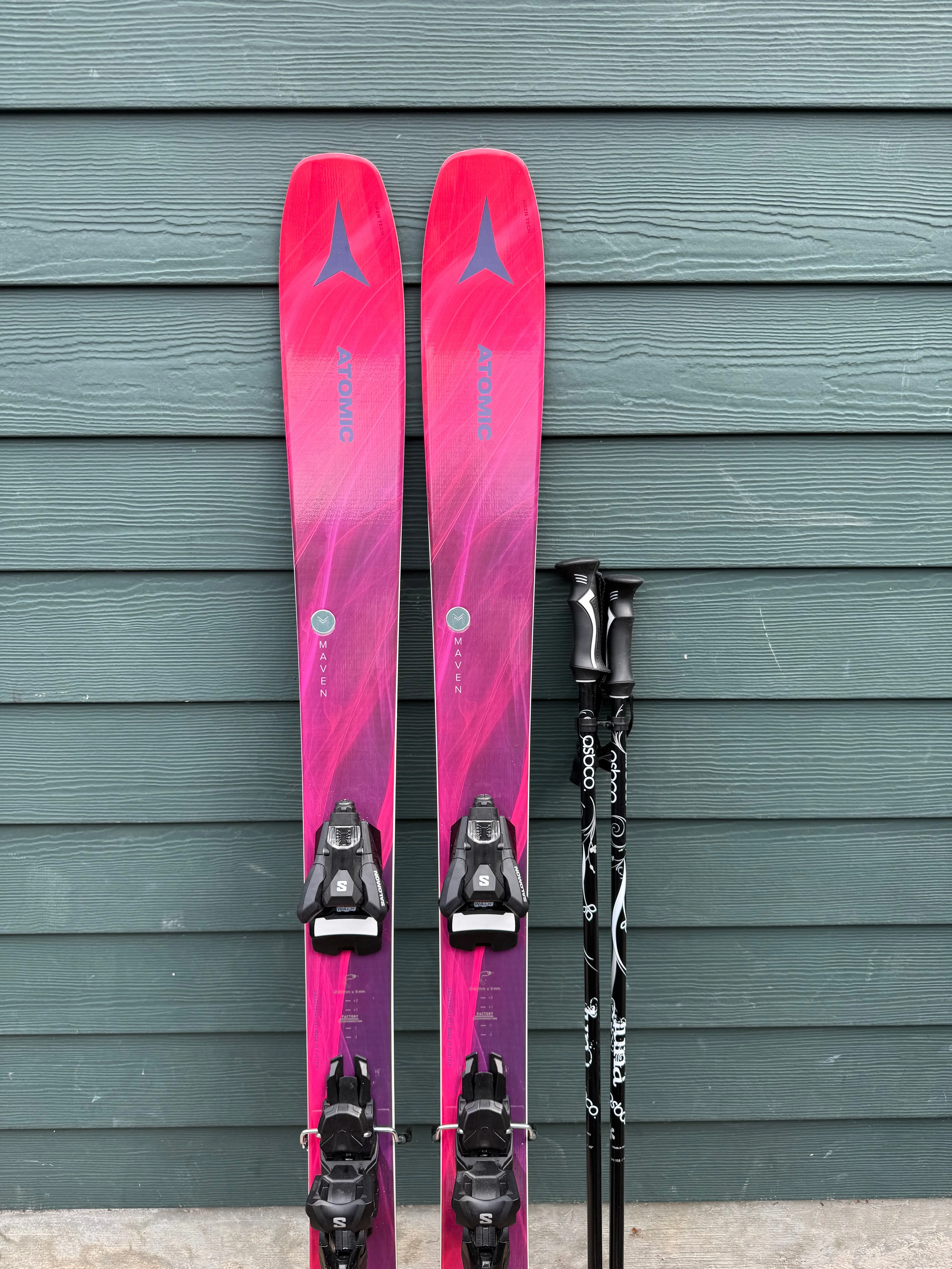 Atomic Maven 93 C Skis Womens 2024 (Salomon Strive 12 Binding) with Nordica Speedmachine 3 85 Womens Boots Ski Package