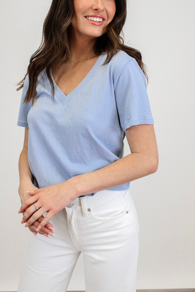 Girlfriend V Neck Tee in Stormy by Z Supply