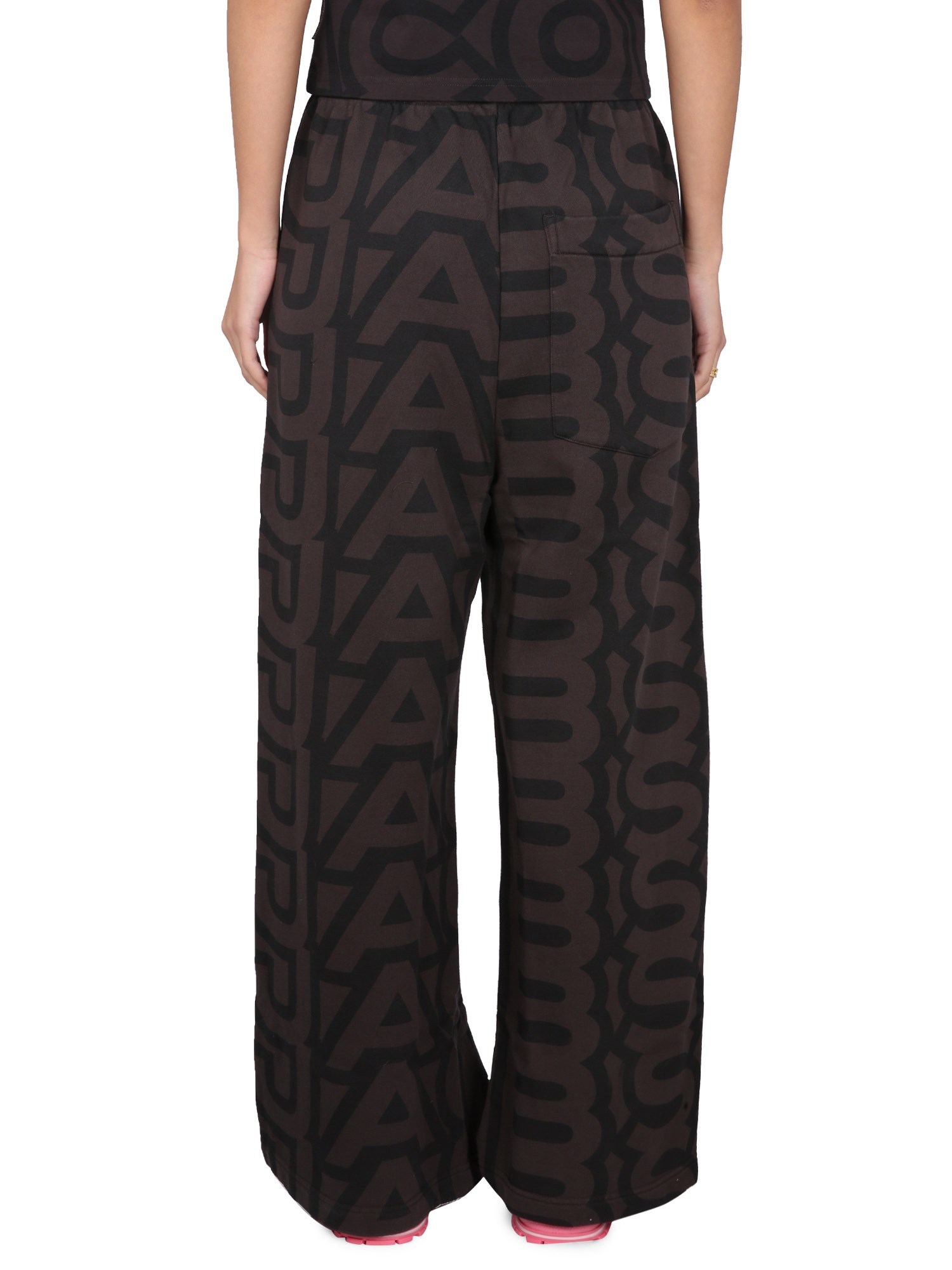 MARC JACOBS    OVERSIZED PANTS WITH LOGO